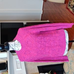 Gap Sweater Small NWT